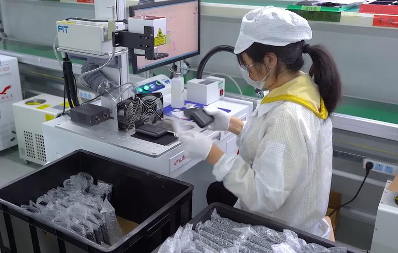 中国移动电源工厂之旅 制造工艺与贝云教育的探索